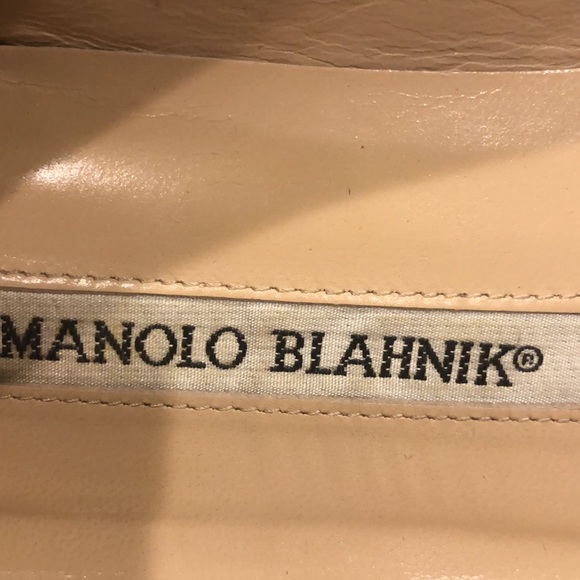 MANOLO BLAHNIK
Quilted Leather Cap-Toe Flats - Picture 7 of 9